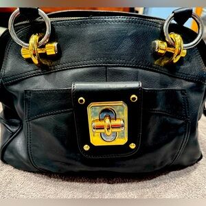 B. Makowsky Soft Leather Purse Black